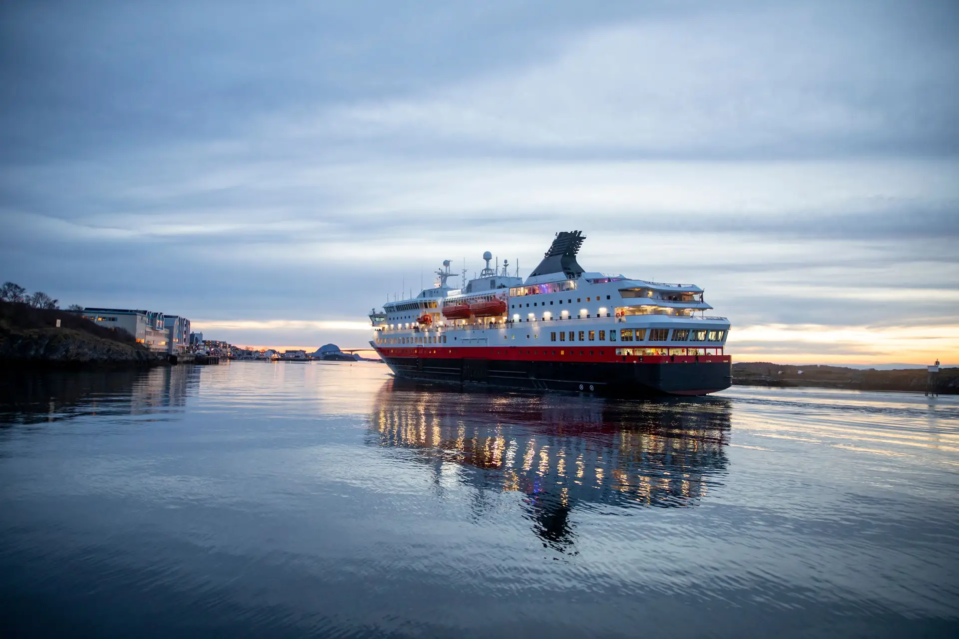 Hurtigruten - Nordlichtzauber Norwegens