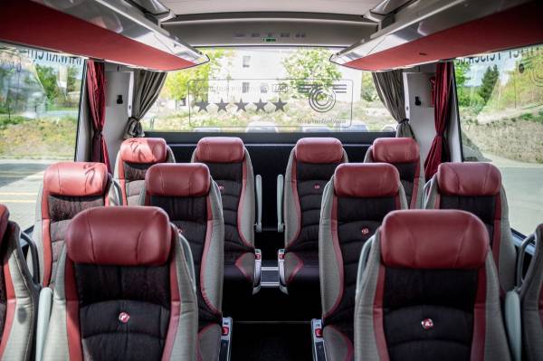 Setra S 517 HD Innenansicht 4