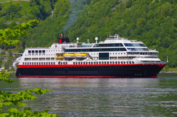 Hurtigruten - Nordlichtzauber Norwegens Impression 5